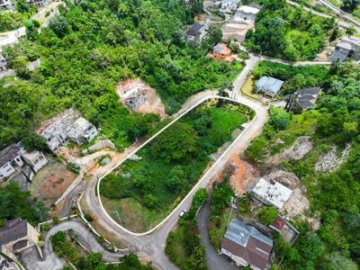 /international/jm/15-thompson-boulevard-kingston-19-st-andrew-parish-310108456807/