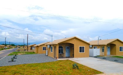 /international/jm/phoenix-park-village-2-unit-821-dunbeholding-st-catherine-310100987485/?lang=en