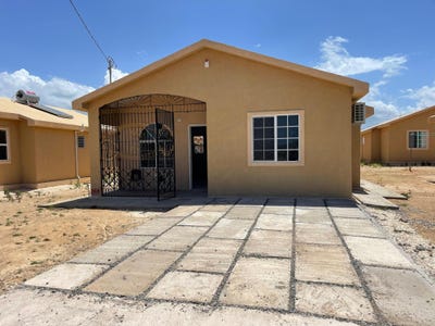 /international/jm/8-crimson-crescent-unit-lot-269-phoenix-park-westmoreland-parish-310101058917/?lang=en