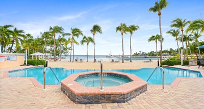 /international/ky/rum-point-block-33m-parcel-41h29-area-60-rum-point-rum-point-rum-point-rum-point-310101176271/?lang=it
