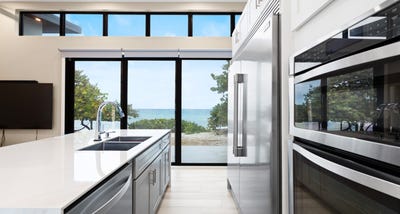 /international/ky/w-bay-north-west-block-4b-parcel-3-area-10-w-bay-bch-west-west-bay-w-bay-bch-west-west-bay-310105409338/
