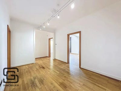 /international/lu/luxembourg-luxembourg-310100734057/