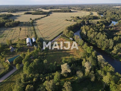 /international/lv/sauleskalns-madona-madona-municipality-310108370511/