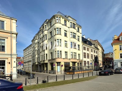 /international/lv/palasta-10-riga-riga-310107290450/