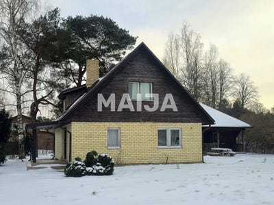 /international/lv/liela-57-mersrags-roja-municipality-310105809041/