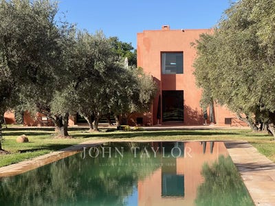 /international/ma/marrakech-marrakesh-safi-310103086683/