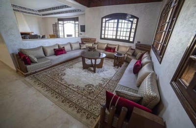 /international/ma/ccr6-6px-agadir-80000-morocco-agadir-souss-massa-draa-310107268375/