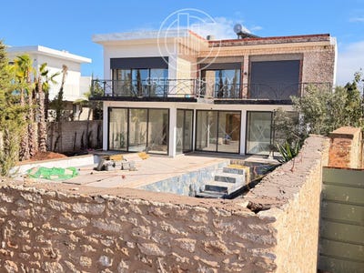 /international/ma/essaouira-marrakesh-tensift-el-haouz-310107500034/