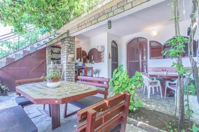 /international/me/budva-budva-310101188560/?lang=de