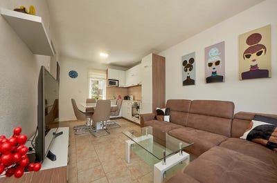 /international/me/kostanica-herceg-novi-municipality-310101107570/?lang=en