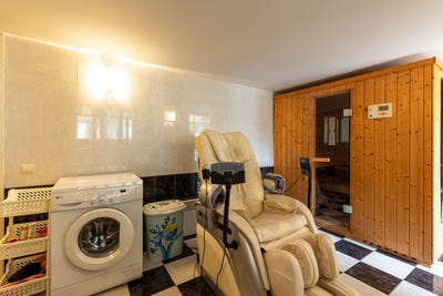 /international/me/house-in-kumbor-200-m-to-the-sea-kumbor-herceg-novi-310104833619/