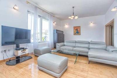 /international/me/kumbor-herceg-novi-municipality-310100890218/