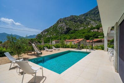 /international/me/donji-orahovac-kotor-municipality-310103404196/