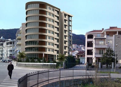 /international/me/budva-budva-310100785533/
