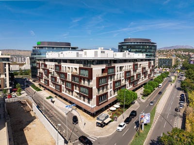 /international/me/podgorica-podgorica-310103769478/