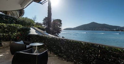 /international/me/dukley-gardens-budva-budva-310105991812/