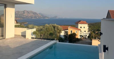 /international/me/krimovica-kotor-kotor-310106743367/