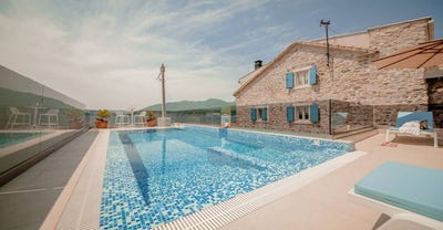 /international/me/opatovo-tivat-tivat-310105991083/