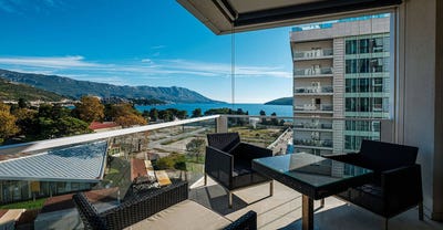 /international/me/budva-budva-310105988558/