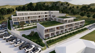 /international/me/tivat-tivat-310107534231/