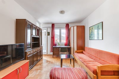 /international/me/budva-budva-310107792692/