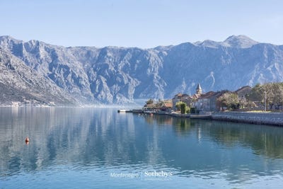 /international/me/kotor-kotor-310107889214/