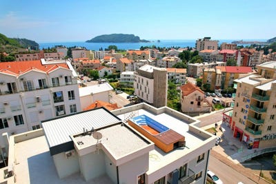 /international/me/budva-budva-310107534514/