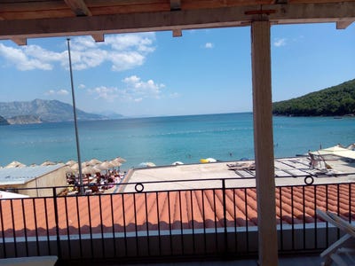/international/me/budva-budva-310100890230/