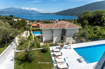/international/me/herceg-novi-herceg-novi-310107012416/?lang=de