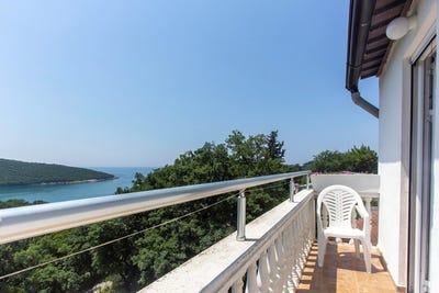 /international/me/three-storey-house-with-sea-view-in-kruce-ulcinj-310104833293/