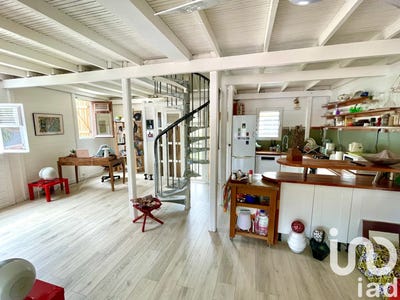 /international/mq/schoelcher-fort-de-france-bay-310101174486/?lang=zh-tw