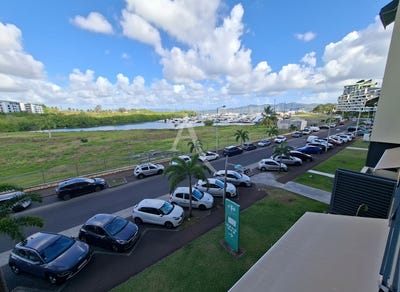 /international/mq/fort-de-france-fort-de-france-bay-310108561931/