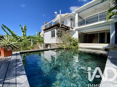 /international/mq/sainte-luce-le-marin-310106993822/