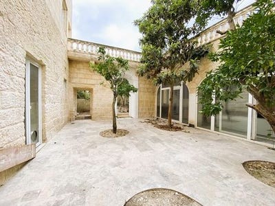 /international/mt/luqa-majjistral-310102747244/