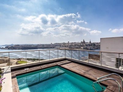 /international/mt/sliema-majjistral-310106749778/