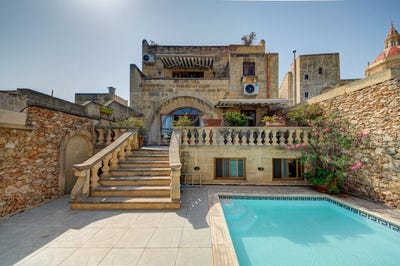 /international/mt/xagħra-xagħra-gozo-310102671482/