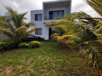 /international/mu/grand-baie-riviere-du-rempart-310109071352/