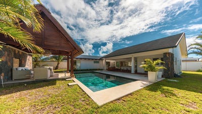 /international/mu/grand-baie-riviere-du-rempart-310109077452/
