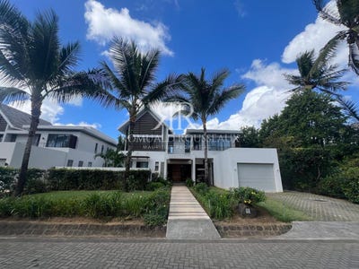 /international/mu/grand-baie-riviere-du-rempart-310109077488/
