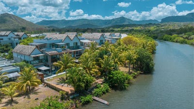 /international/mu/riviere-noire-black-river-310105338843/