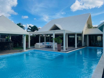 /international/mu/mont-choisy-beach-mont-choisy-pamplemousses-district-310105105771/