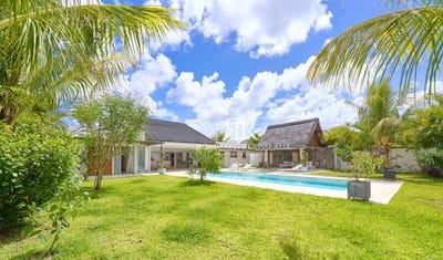 /international/mu/grand-baie-riviere-du-rempart-310109075817/