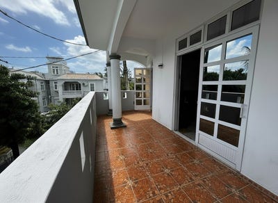 /international/mu/bain-boeuf-riviere-du-rempart-district-310108040917/