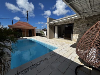 /international/mu/grand-baie-riviere-du-rempart-310109070749/