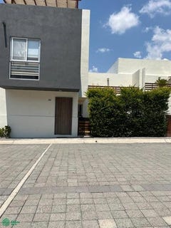 /international/mx/santa-fe-no-114-ext-63-juriquilla-santa-fe-queretaro-queretaro-queretaro-queretaro-310108327426/