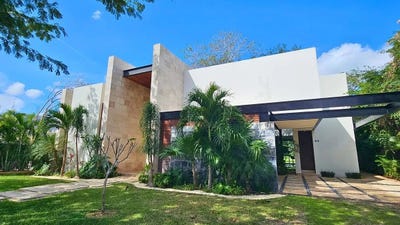 /international/mx/yucatan-country-club-yucatan-country-club-yucatan-310108284651/
