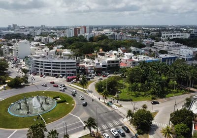 /international/mx/avenida-bonampak-cancun-quintana-roo-310108421124/