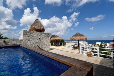 /international/mx/centro-calle-6-no-81-entre-rafael-megar-y-5ta-81-cozumel-centro-cozumel-quintana-roo-77600-cozumel-quintana-roo-310108113359/