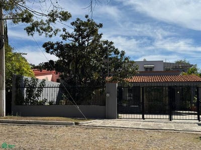 /international/mx/calle-naranjos-fraccionamiento-la-villita-210-ajijic-centro-chapala-jalisco-ajijic-jalisco-310108528912/