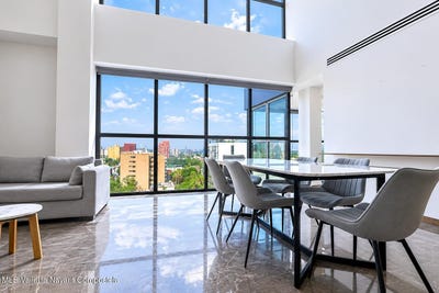 /international/mx/221-juan-ruiz-de-alarcon-unit-d8-guadalajara-jalisco-310106746847/